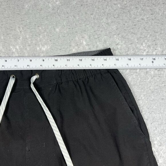 Vuori Bank Shorts Men’s Medium Black Drawstring Athletic Pocket Stretch - Picture 4 of 10